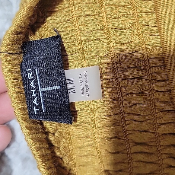 Mustard Yellow Sleeveless Dress - Picture 10 of 11